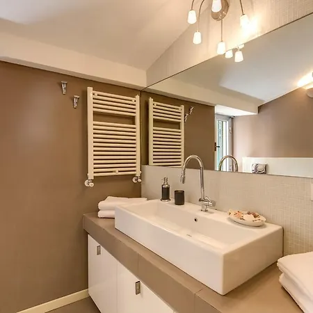 Tower House Cinque Terre לה ספציה