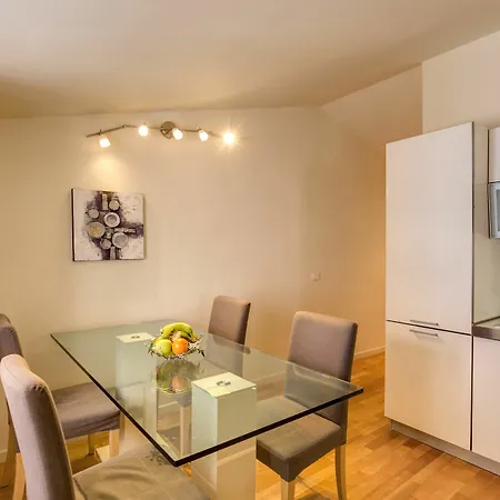 Tower House Cinque Terre Apartment La Spezia